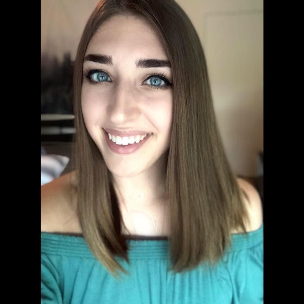 Meet your Posher, Nicole